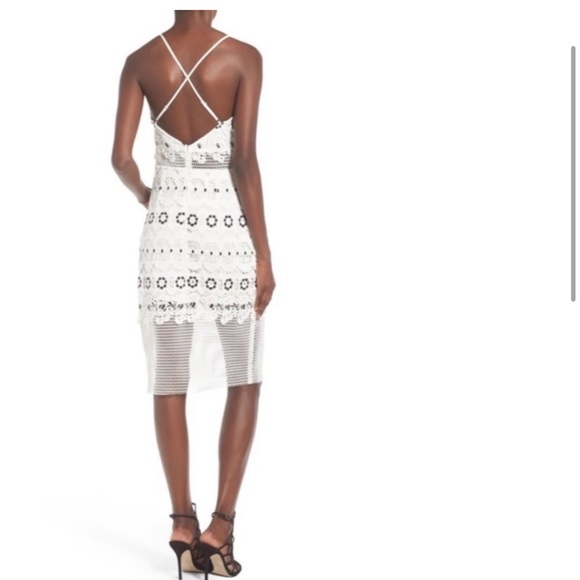 Lovers + friends lace small dress - Picture 4 of 6